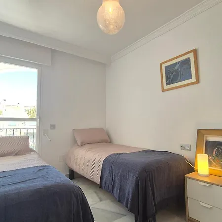 Atico Duplex En Milla De Oro Apartment *