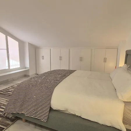 Apartment Atico Duplex En Milla De Oro