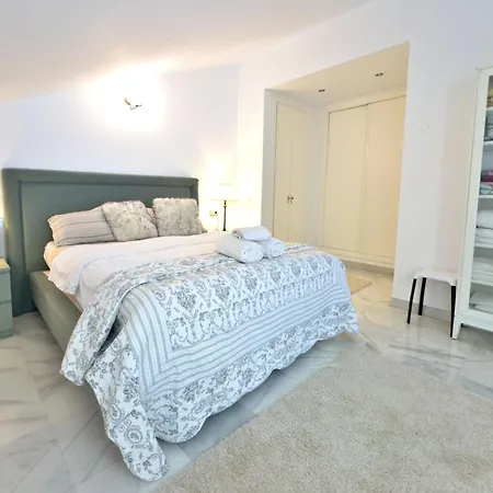 Atico Duplex En Milla De Oro Apartment