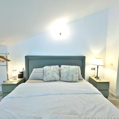 Atico Duplex En Milla De Oro